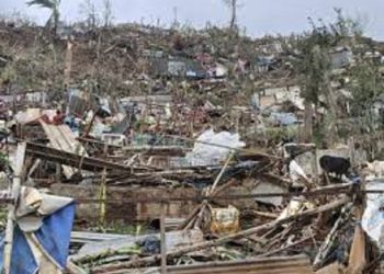 Cyclone Chido Devastates Mayotte and Surrounding Islands, Heads Toward Zimbabwe