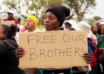 South Africa Launches Urgent Rescue Mission for Trapped Illegal Miners