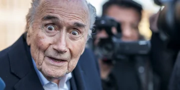 Blatter and Platini Insist on Innocence in High-Stakes FIFA Retrial